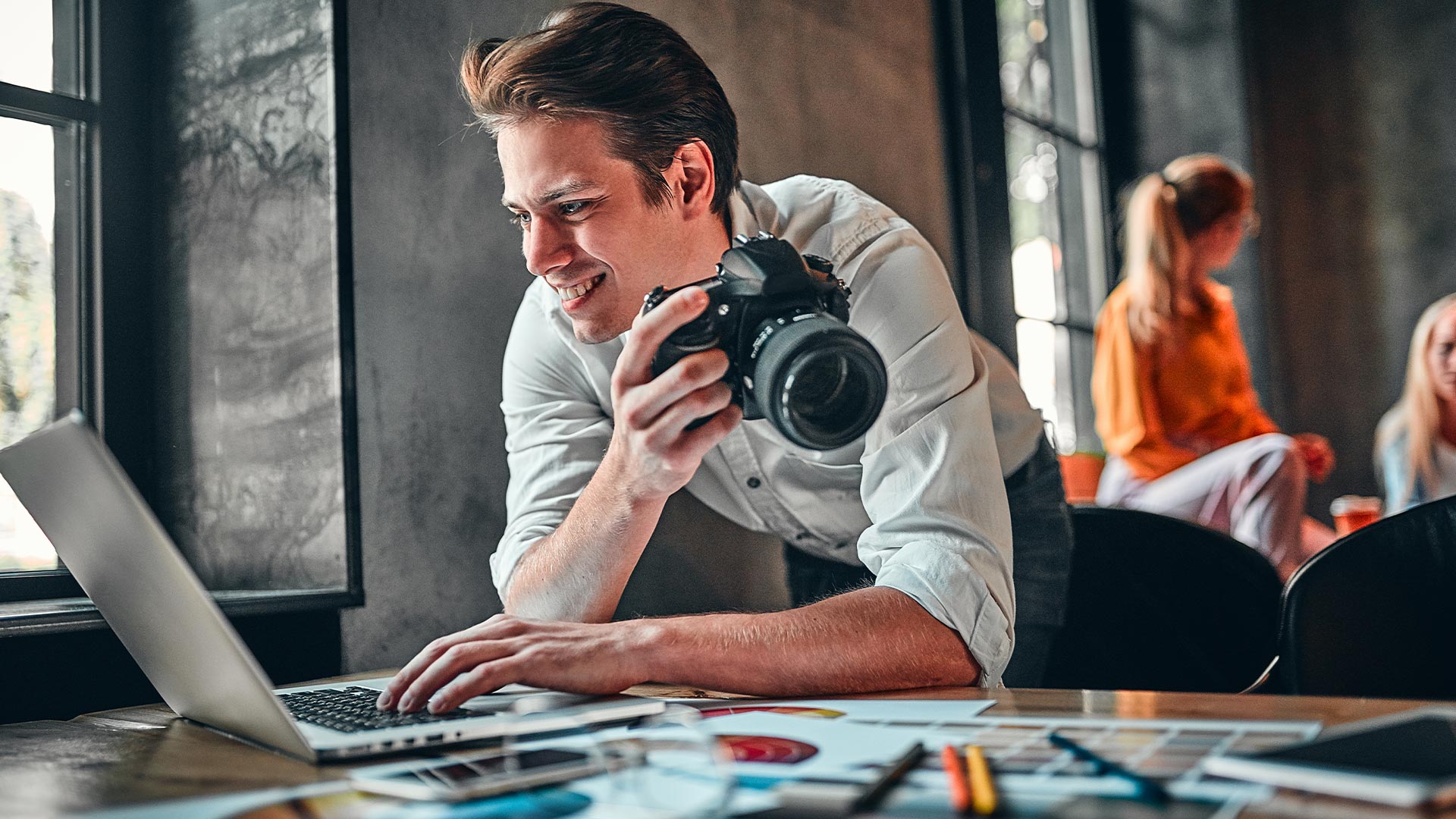  How to Mix Trending and Evergreen for Max Revenue
